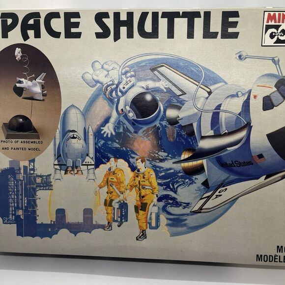 Hasegawa Minicraft Space Shuttle Plastic Model Kit #1198U - Picture 2 of 11